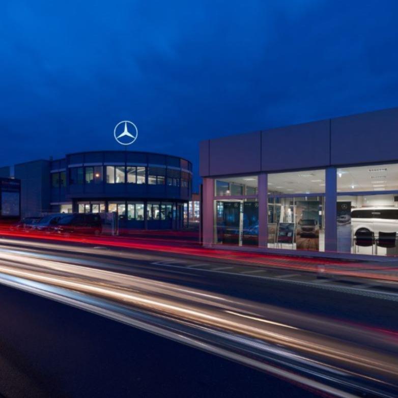 Logo von Daimler Truck AG Nutzfahrzeugzentrum Mercedes-Benz Weiterstadt