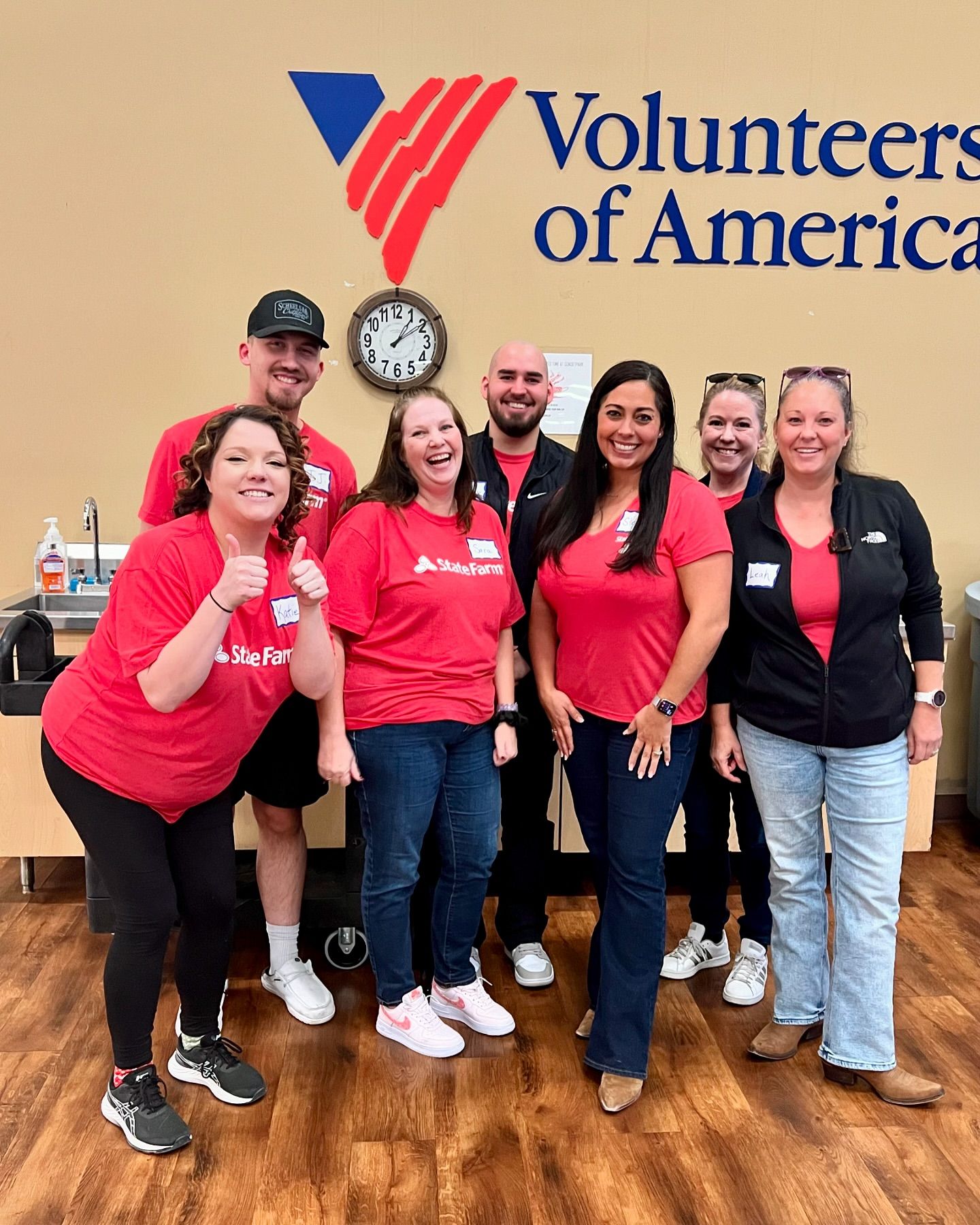 It was a good day for a good day. We volunteered @voacolorado this afternoon and hosted senior B•I•N•G•O! We met so many amazing individuals who were genuinely grateful for our time spent together. We help people every day but today, it was up close and personal and for that, we are thankful for the opportunity to bring joy to those who needed it most. Denver is an amazing city with a wonderful community and we’re proud to be part of it.
We volunteer in our community every quarter…where should we go next?!