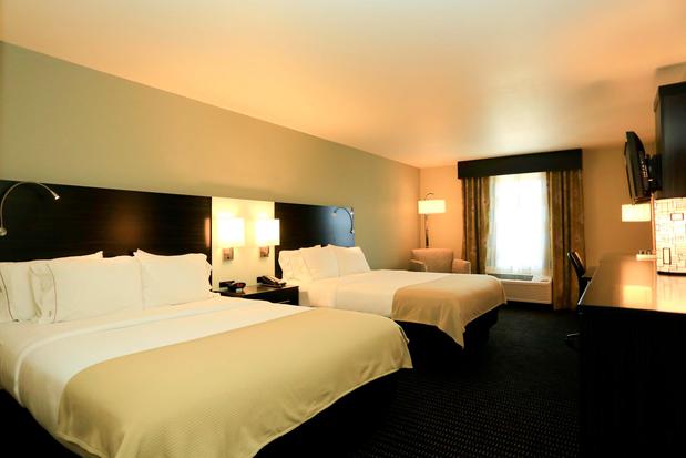 Images Holiday Inn Express & Suites Marion, an IHG Hotel