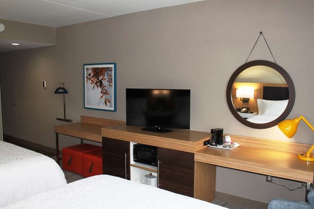 Images Hampton Inn Forsyth