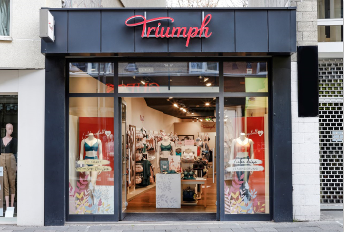 Triumph Store - Köln Ehrenstrasse - Fassade