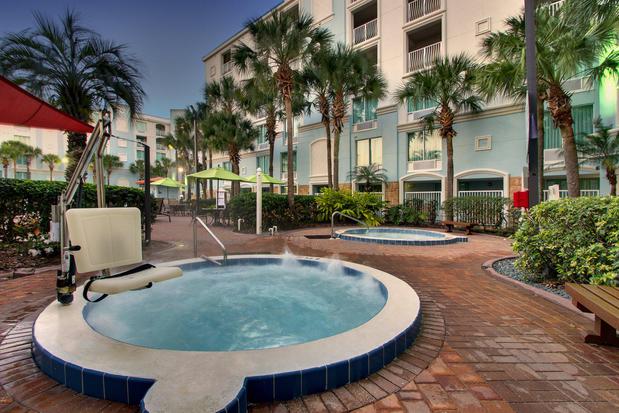 Images Holiday Inn Resort Orlando Lake Buena Vista by IHG