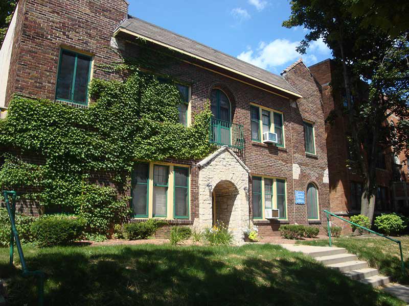 Images Senorita Apartments