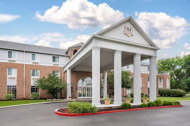Images Hilton Vacation Club Varsity Club South Bend, IN