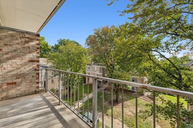 Images Briarwood Apartments