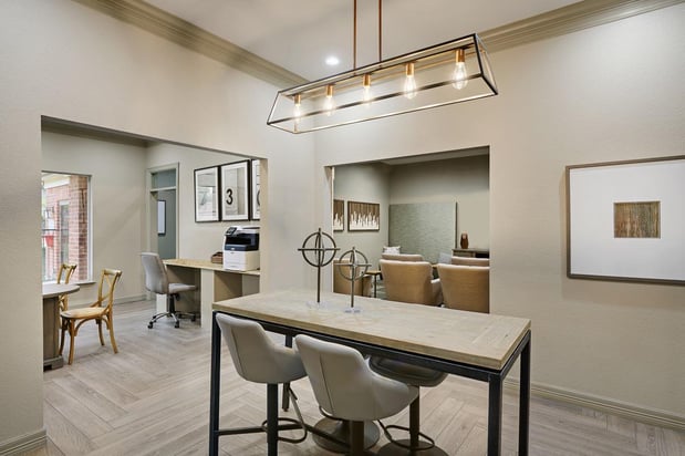 Images Camden Buckingham Apartments