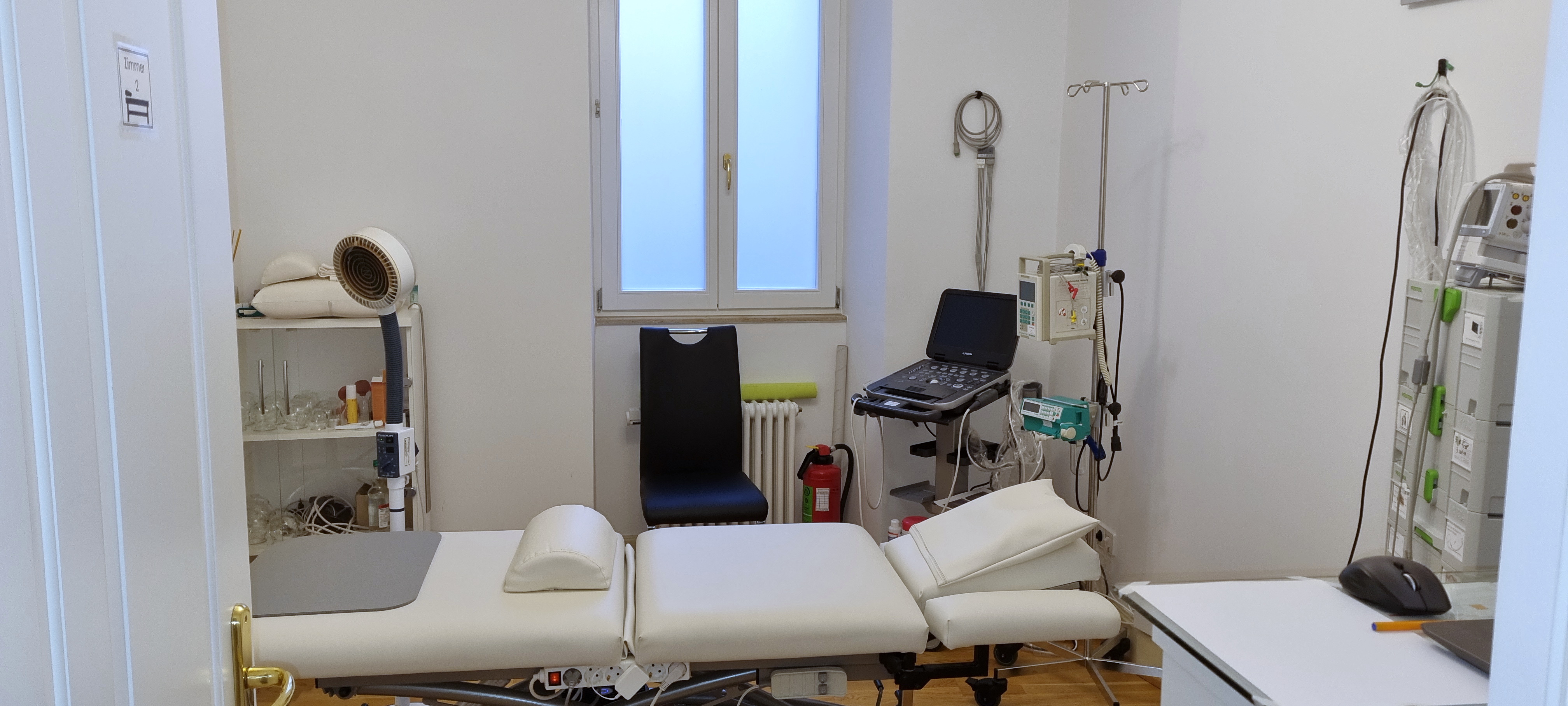 Privatpraxis für Schmerztherapie und TCM Olga Schiffer, Lange Str. 34 in Baden-Baden