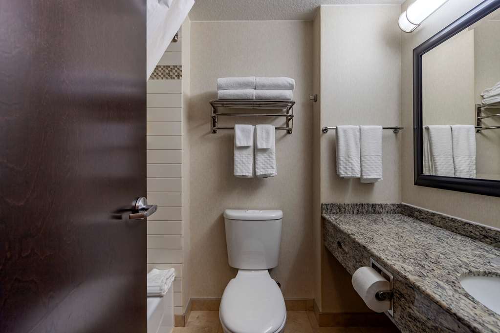 Images Best Western Plus St. Albert