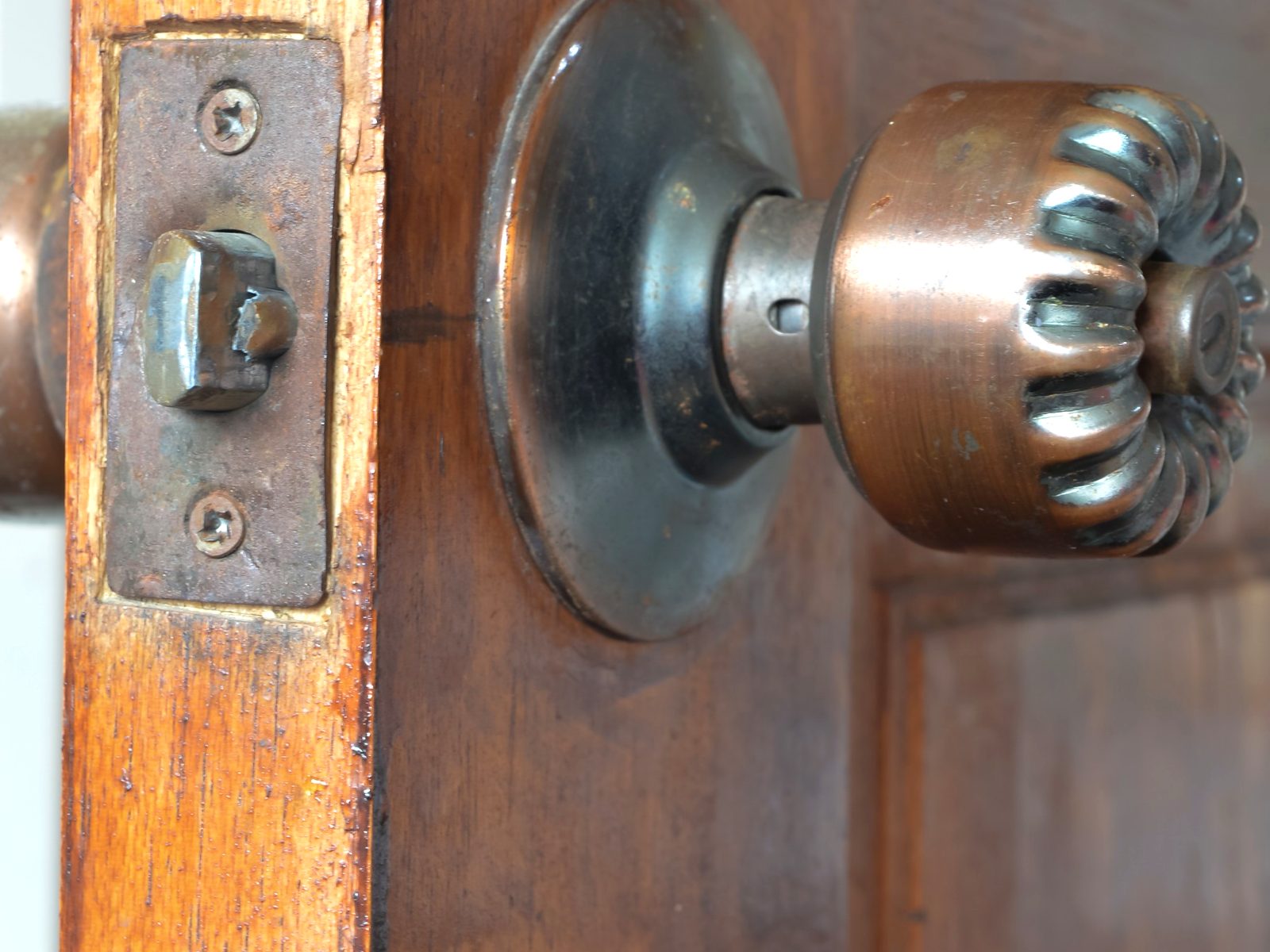 Central Lock & Safe