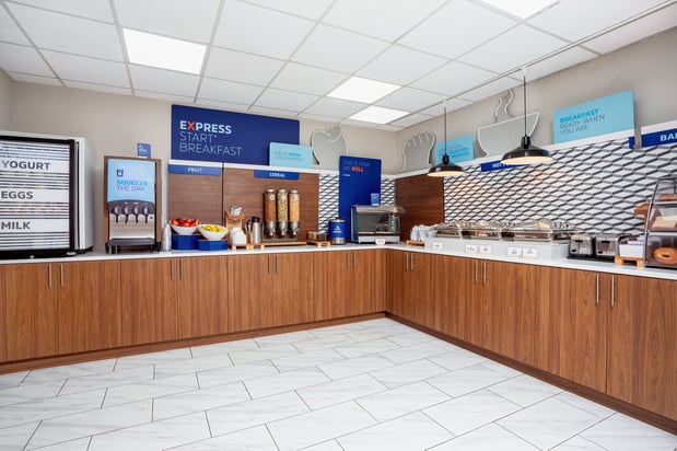 Images Holiday Inn Express & Suites Ormond Beach - North Daytona by IHG
