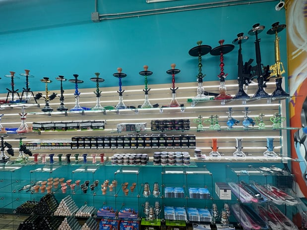 Images World of Smoke & Vape - Alta Mere
