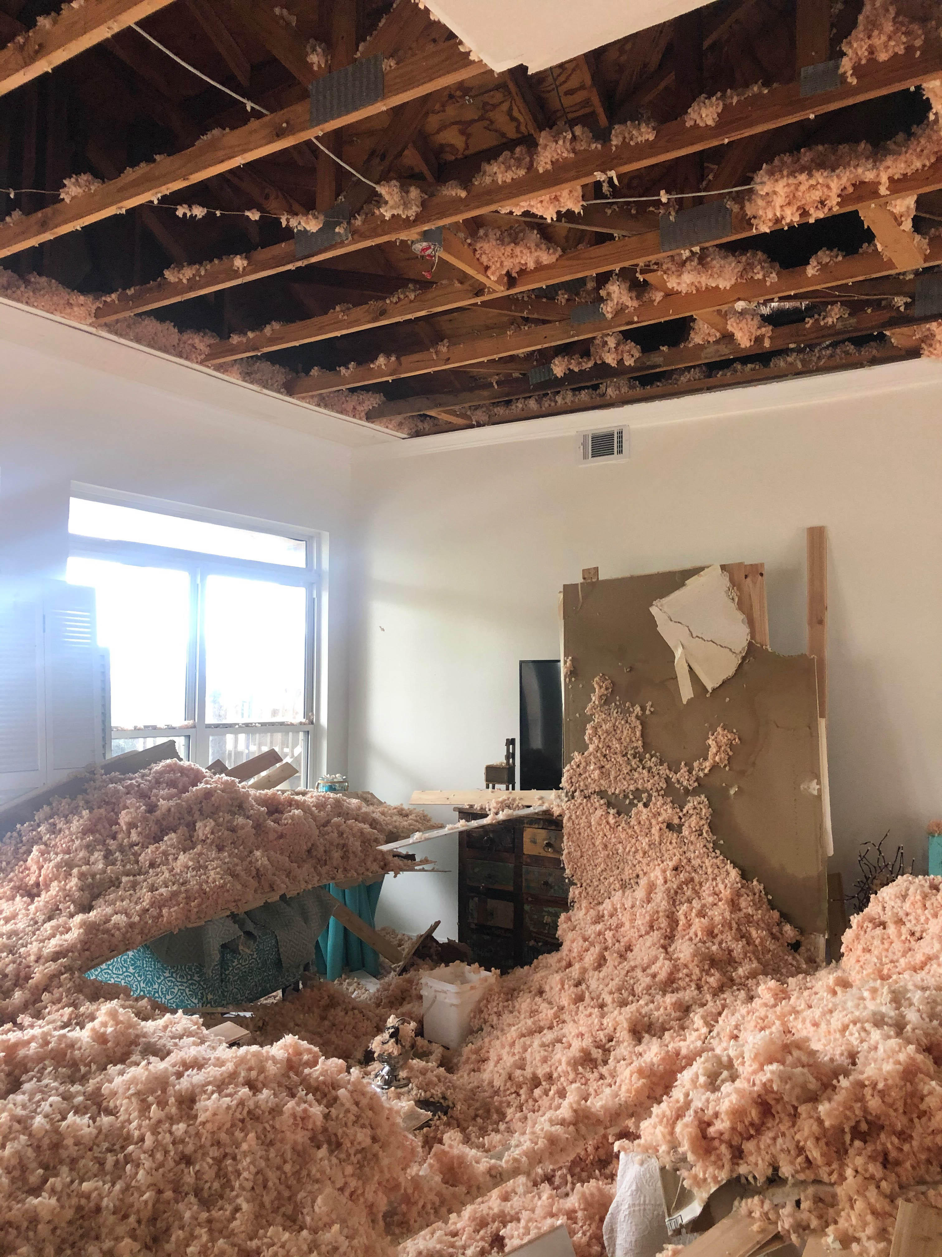 At SERVPRO of Santa Barbara we are water damage restoration specialists and are ready to restore your Santa Barbara, CA home or business back to pre-water damage condition.