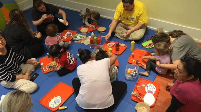 Let your busy toddler climb, move, and discover in a space created for active learning. Our toddler classes in Encino channel your child’s energy into playful experiences that build coordination, problem-solving skills, and confidence.