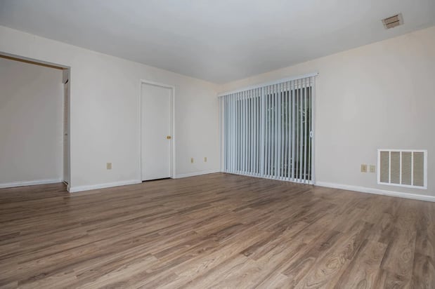 Images Foxrun Apartments