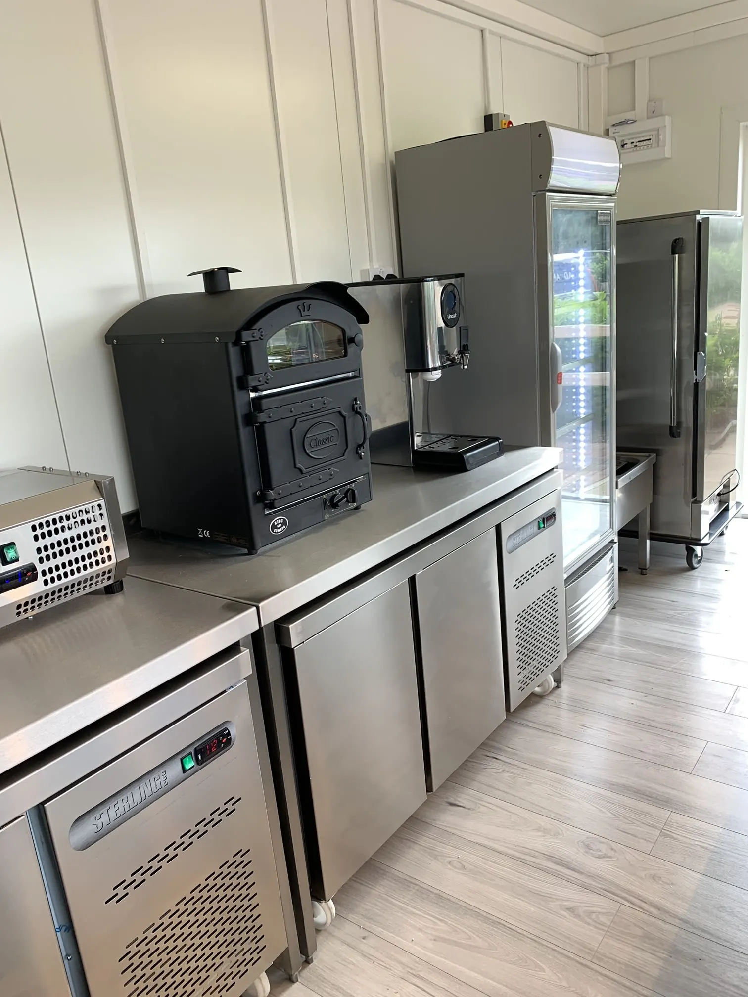Images Advanced Catering Services Ltd