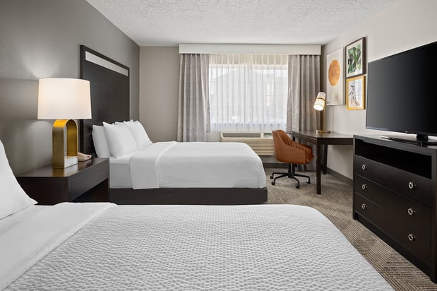 Images Holiday Inn & Suites Albuquerque Airport by IHG