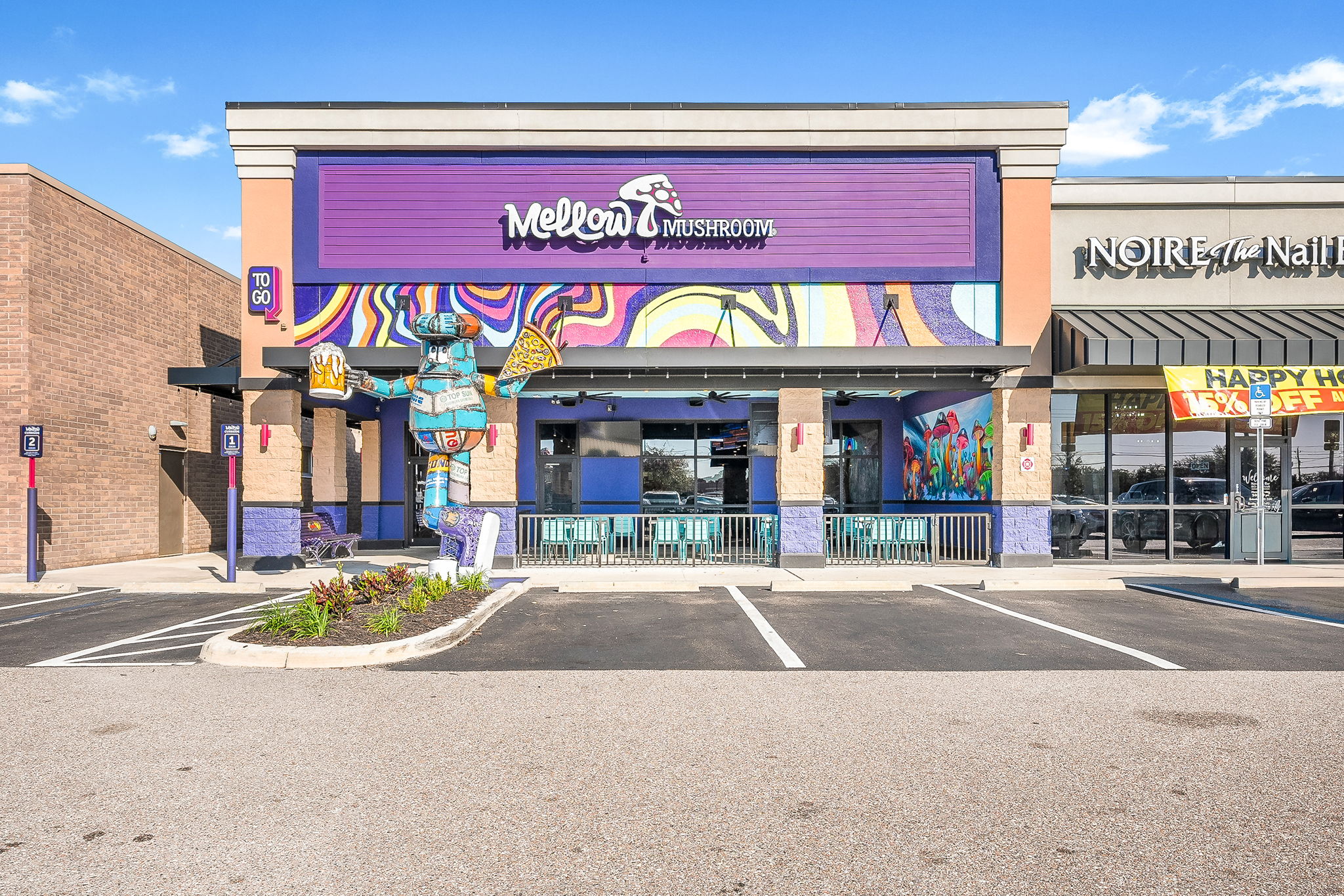 mellow mushroom exterior front