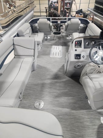 Images Happy Holiday Travel Inc