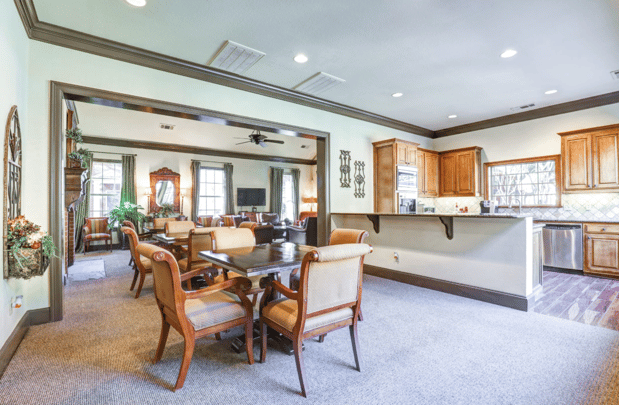 Images SaddleBrook Apartments