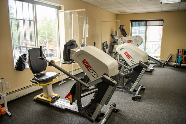 Images MOTION Sports Medicine - Bainbridge