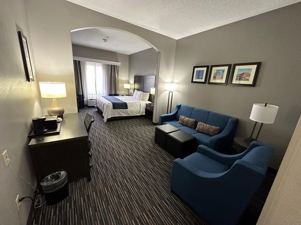 Images Garner Hotel Oklahoma City - Quail Springs by IHG
