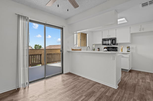 Images Highland Meadows Apartments