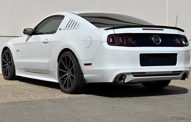 Images CRU Automotive