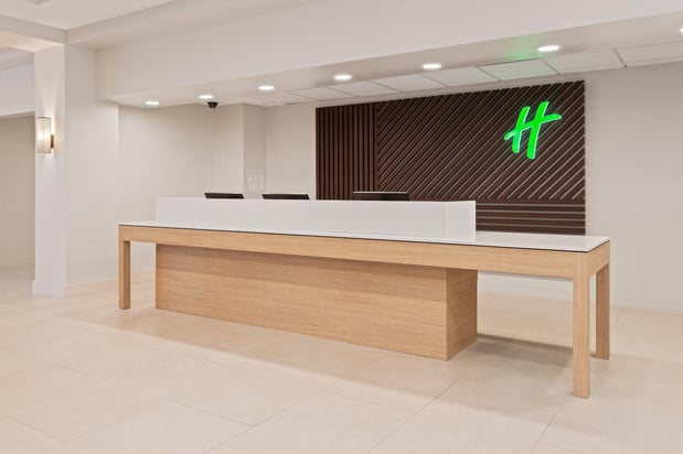 Images Holiday Inn & Suites Across From Universal Orlando by IHG