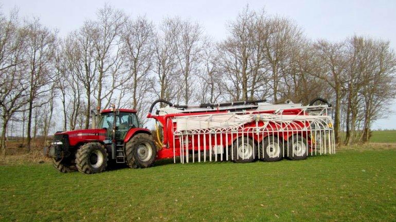 Images Kg. Mark ApS - Linde Maskinstation