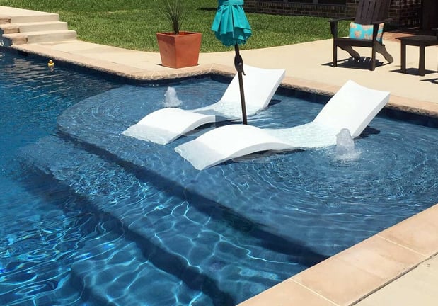 Images Crites Custom Pools Inc.