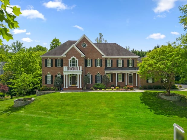 Images Bic DeCaro & Associates | eXp Realty | Northern Virginia REALTOR