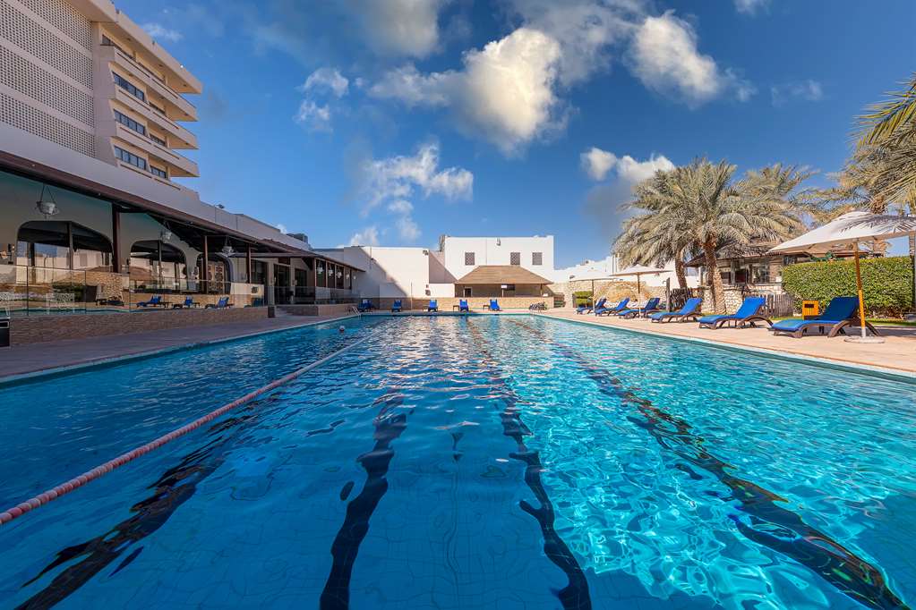 Radisson Blu Hotel & Resort, Al Ain