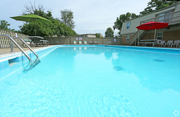 Images The Woods Apartments