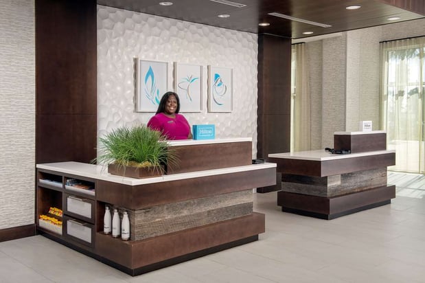 Images Hilton Garden Inn Columbia Airport