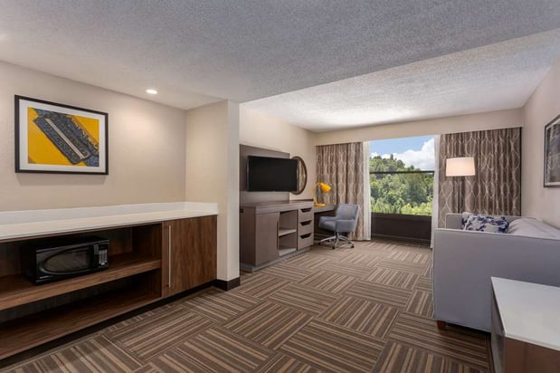 Images Hampton Inn Bristol