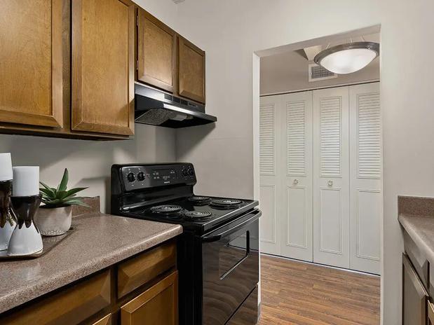 Images La Vida Buena Apartments