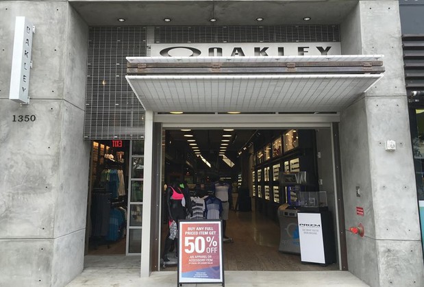 Images Oakley Store