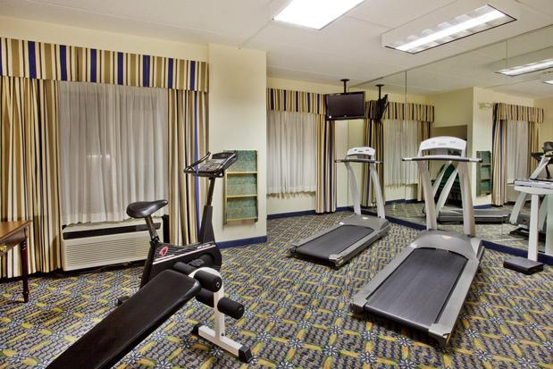 Images Holiday Inn Express & Suites Lawrenceville by IHG