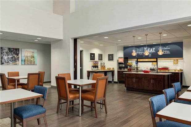 Images Hampton Inn & Suites Pittsburgh/Harmarville