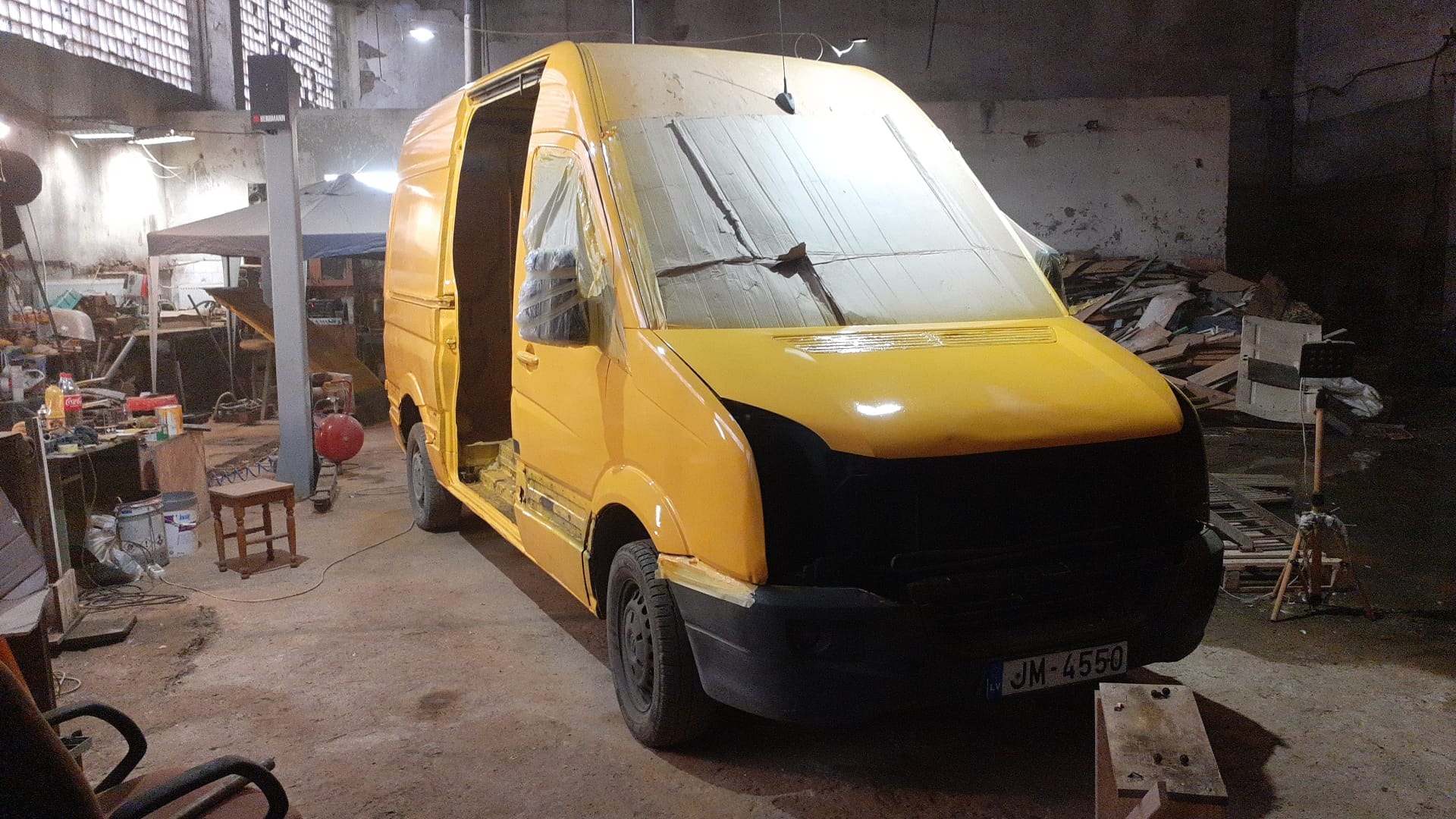 J.A. WEALDING, Virsbūves remonts