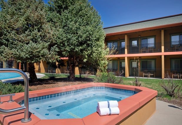 Images Holiday Inn Steamboat Springs by IHG