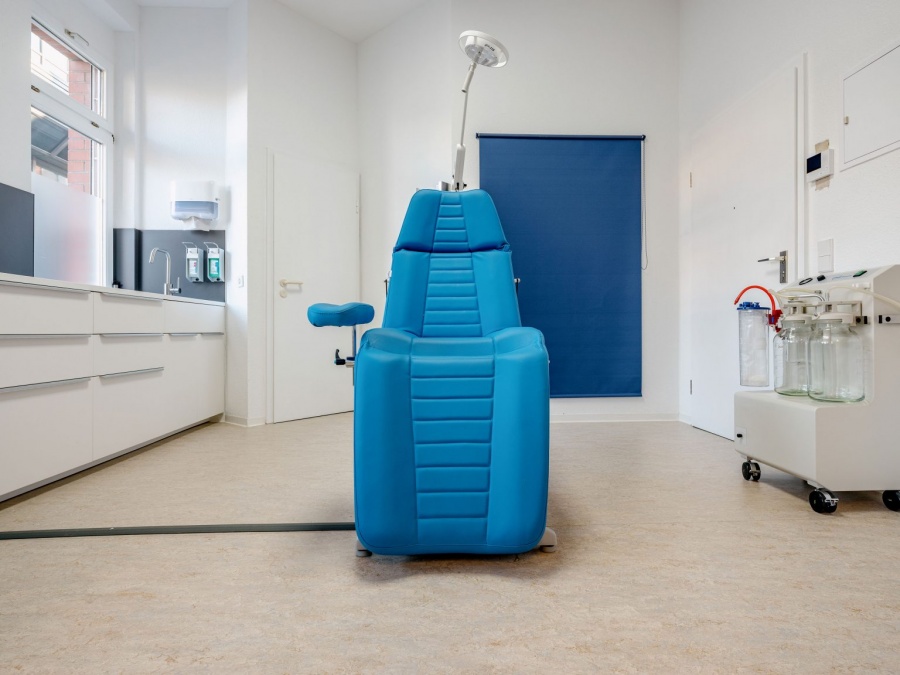 Dr. med. Tobias Kalt, Rotebühlstr. 127 b in Stuttgart