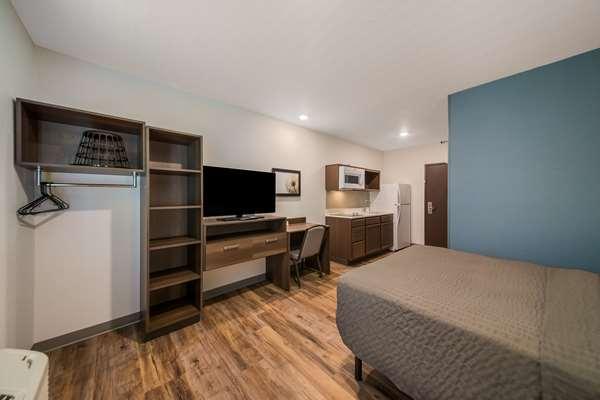 Images WoodSpring Suites Wesley Chapel-Tampa