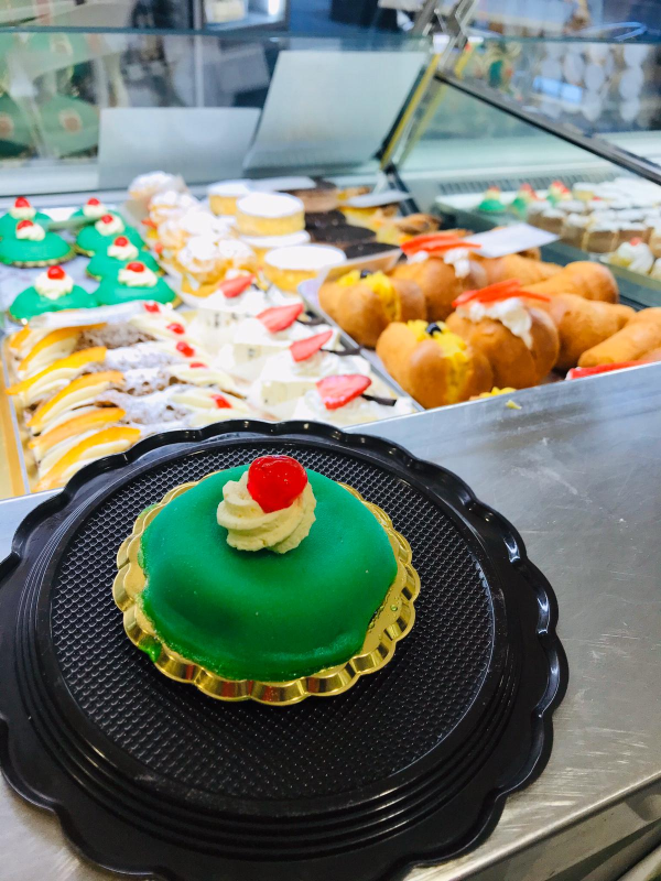 Images Pasticceria Rosticceria  Imperato
