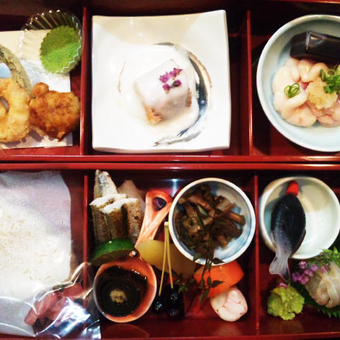Images なか井