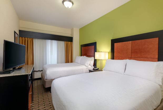 Images Holiday Inn Express & Suites Atlanta Downtown by IHG