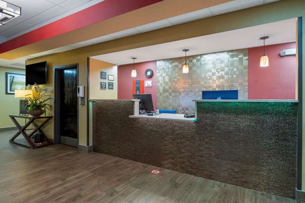 Images Best Western Seneca-Clemson