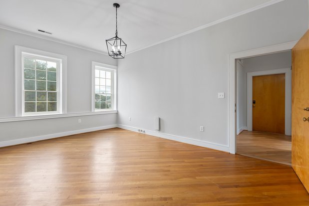 Images Lando Massey Real Estate