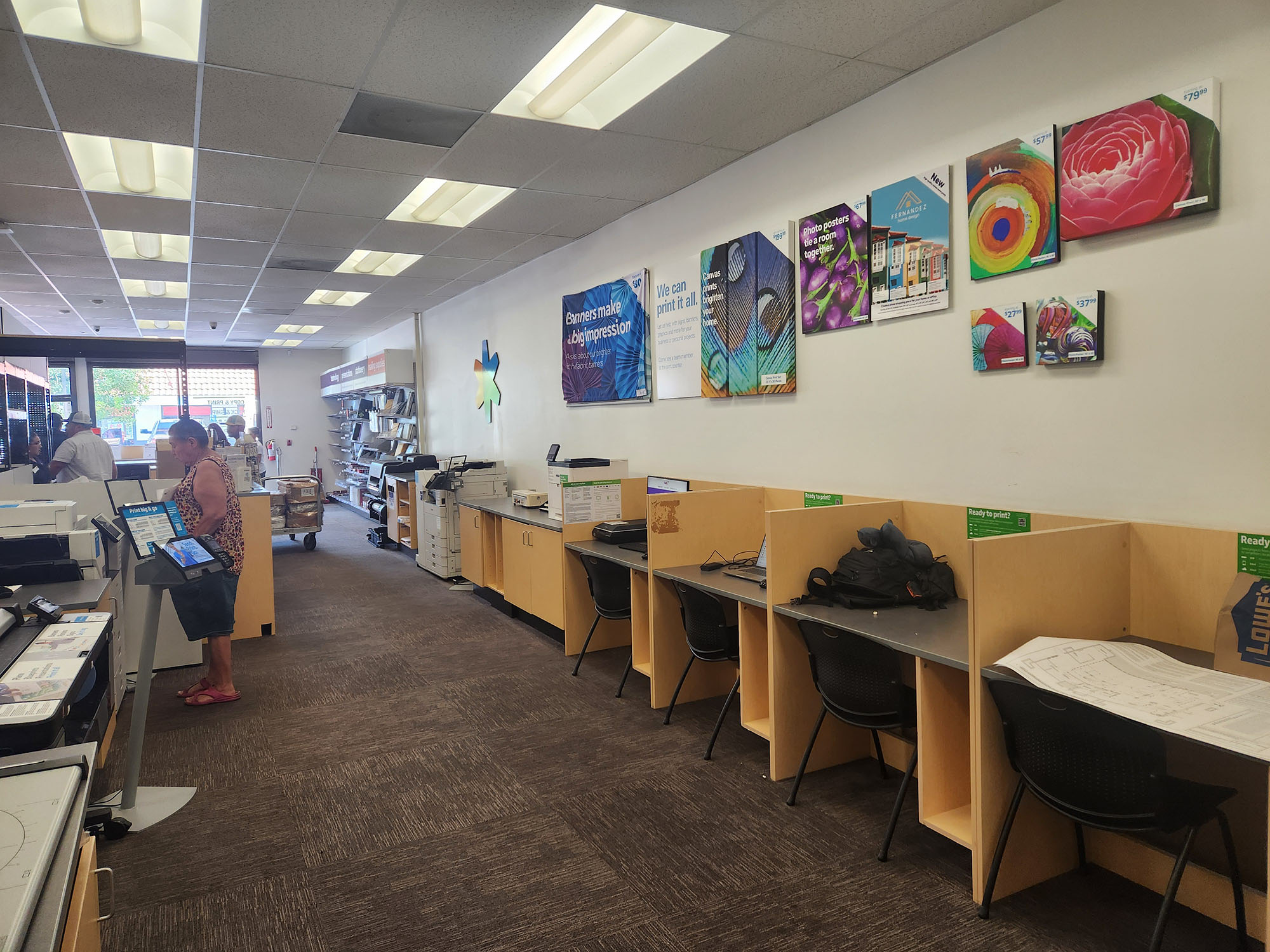 Self-Service Printing and Workstations &ndash; Self-service printing stations and computer workstations for quick document access and printing in Riverside CA.