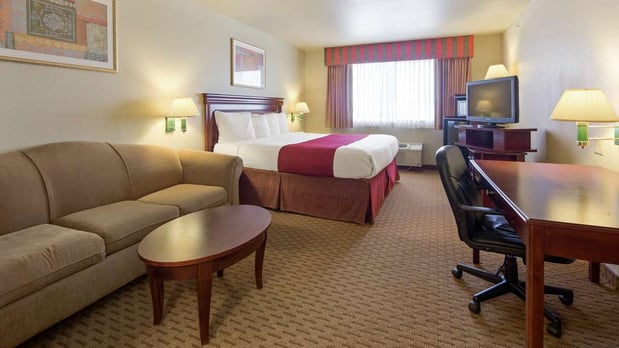 Images SureStay Plus by Best Western Quanah